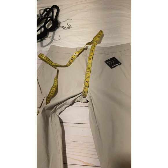 EDDIE BAUER Tech Capri Pants Womens 10 Pumice Cargo Nylon Stretch UPF 50+ NWT - Picture 7 of 11